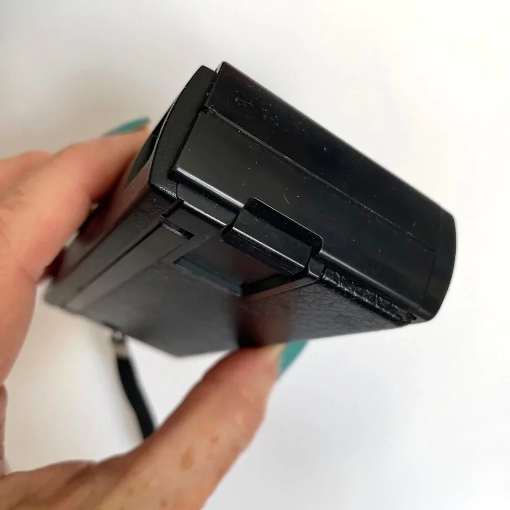 Kodak Pocket Instamatic 20 Camera Outfit With Flashcubes Magicube Extender Vtg